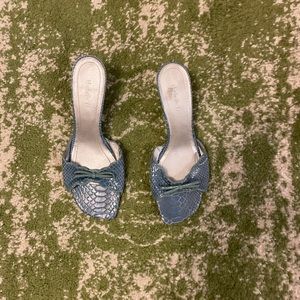 Vintage baby blue kitten heels